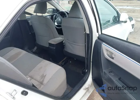 2015 Toyota Corolla Le z USA, uszkodzony, nr VIN 2T1BURHE0FC364600